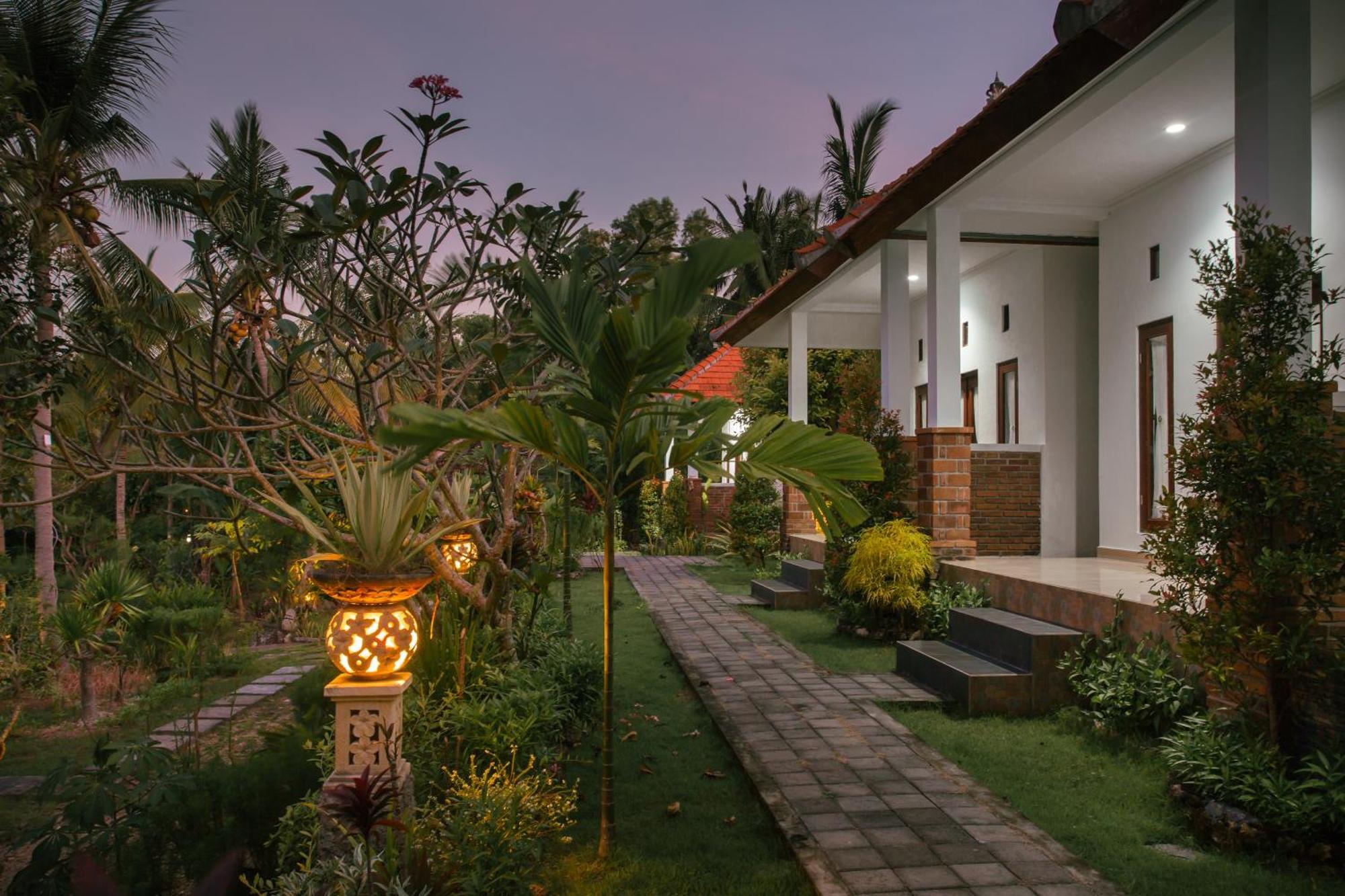 De Casa Ananda Nusa Penida Sakti Exteriör bild